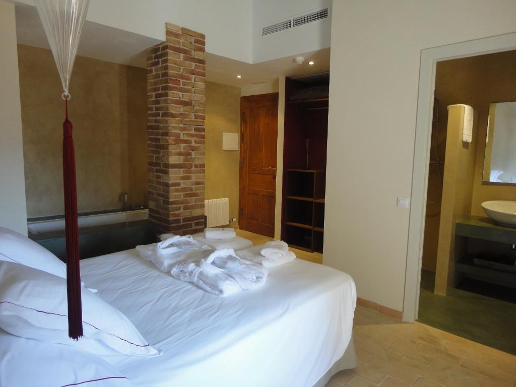 Hotel Rural Cal Torner Adults Only Guiamets Kamer foto